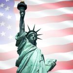 Frihedsgudinden foran amerikansk flag